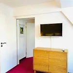 Kiefern Apartment- Parkplatz- Waschmaschine Διαμέρισμα