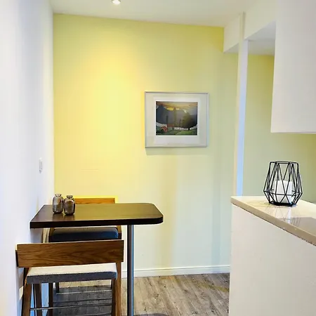 Kiefern Apartment- Parkplatz- Waschmaschine * Wolfsburg