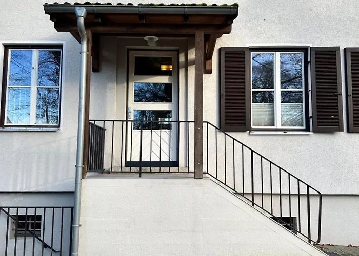 Kiefern Apartment- Parkplatz- Waschmaschine Apartment *